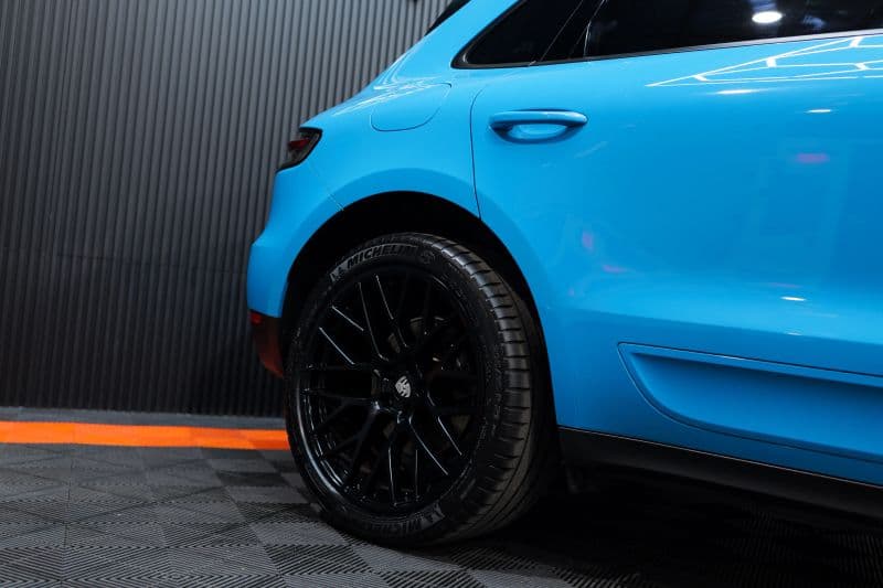 2020 Porsche Macan photo 3 | Arizona Elite Motors Phoenix AZ