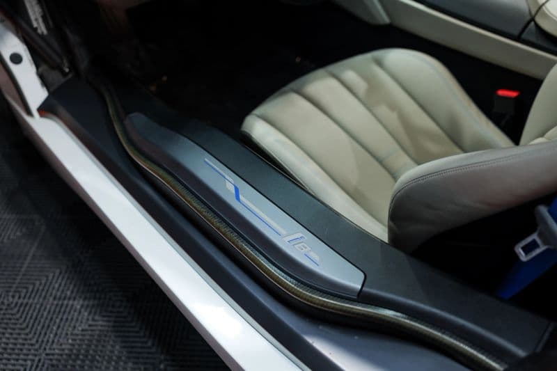2015 BMW i8 photo 6 | Arizona Elite Motors Phoenix AZ