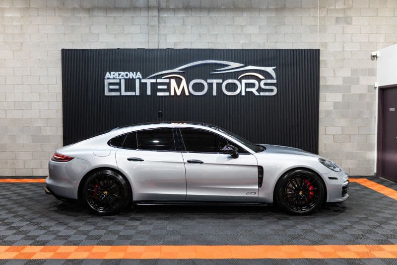 2019 Porsche Panamera photo 5 | Arizona Elite Motors Phoenix AZ